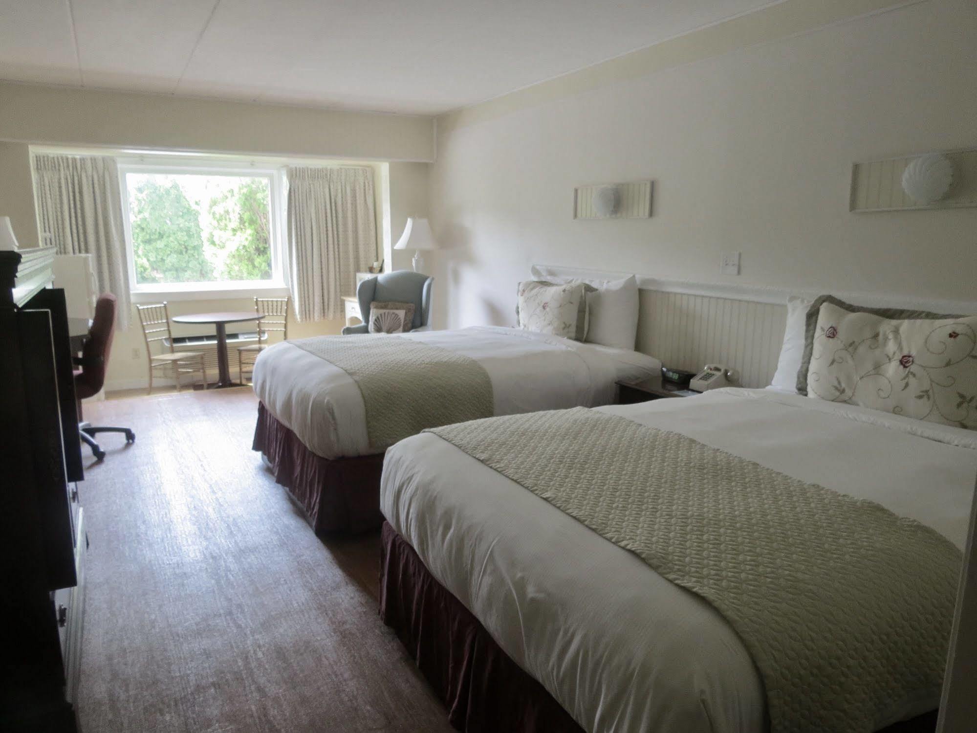 Shoreway Acres Inn Falmouth Esterno foto