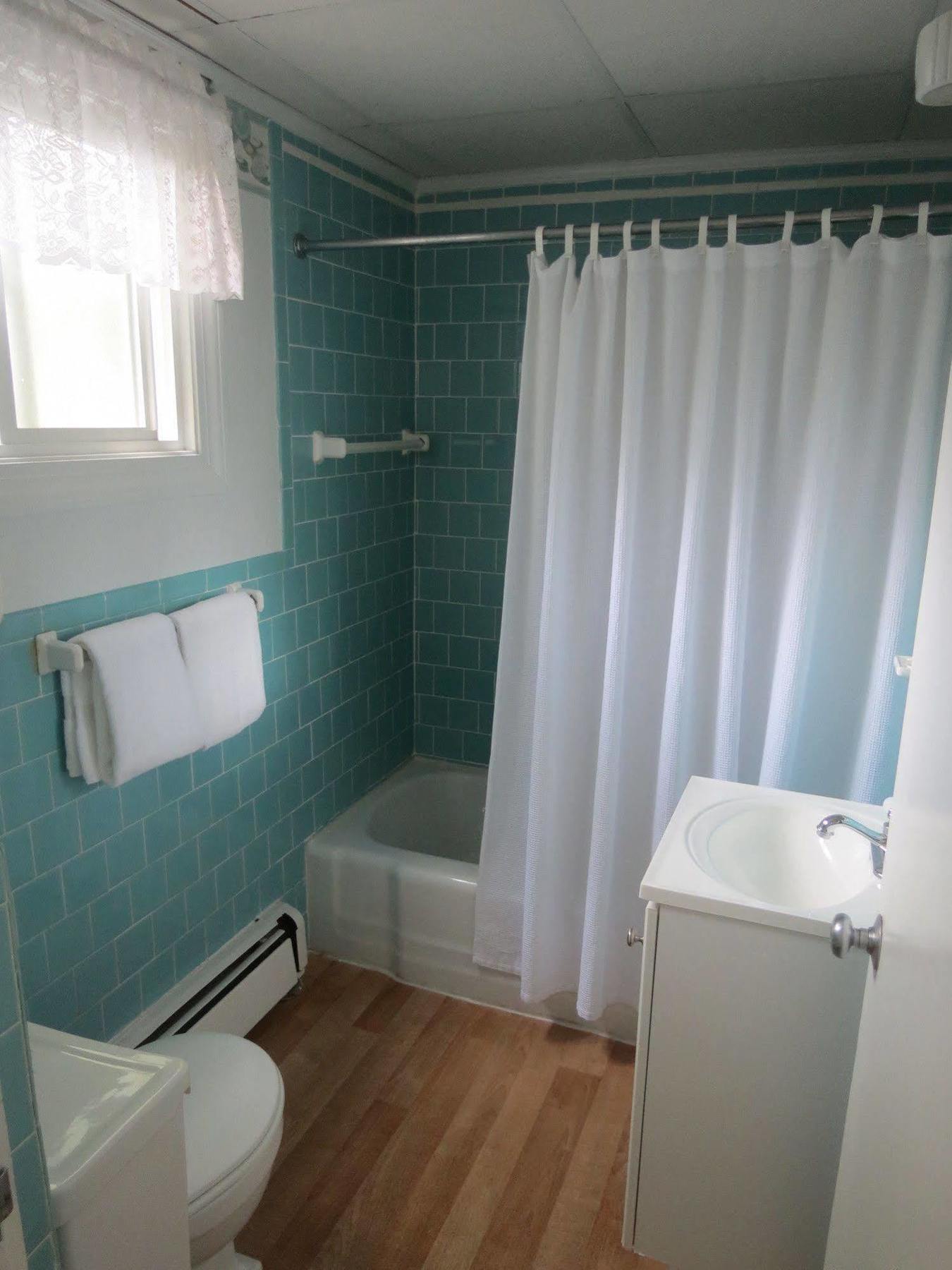 Shoreway Acres Inn Falmouth Esterno foto